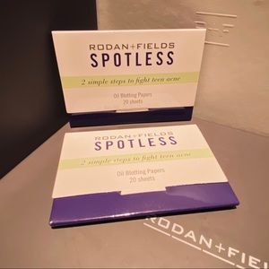 Spotless Oil Blotting Papers